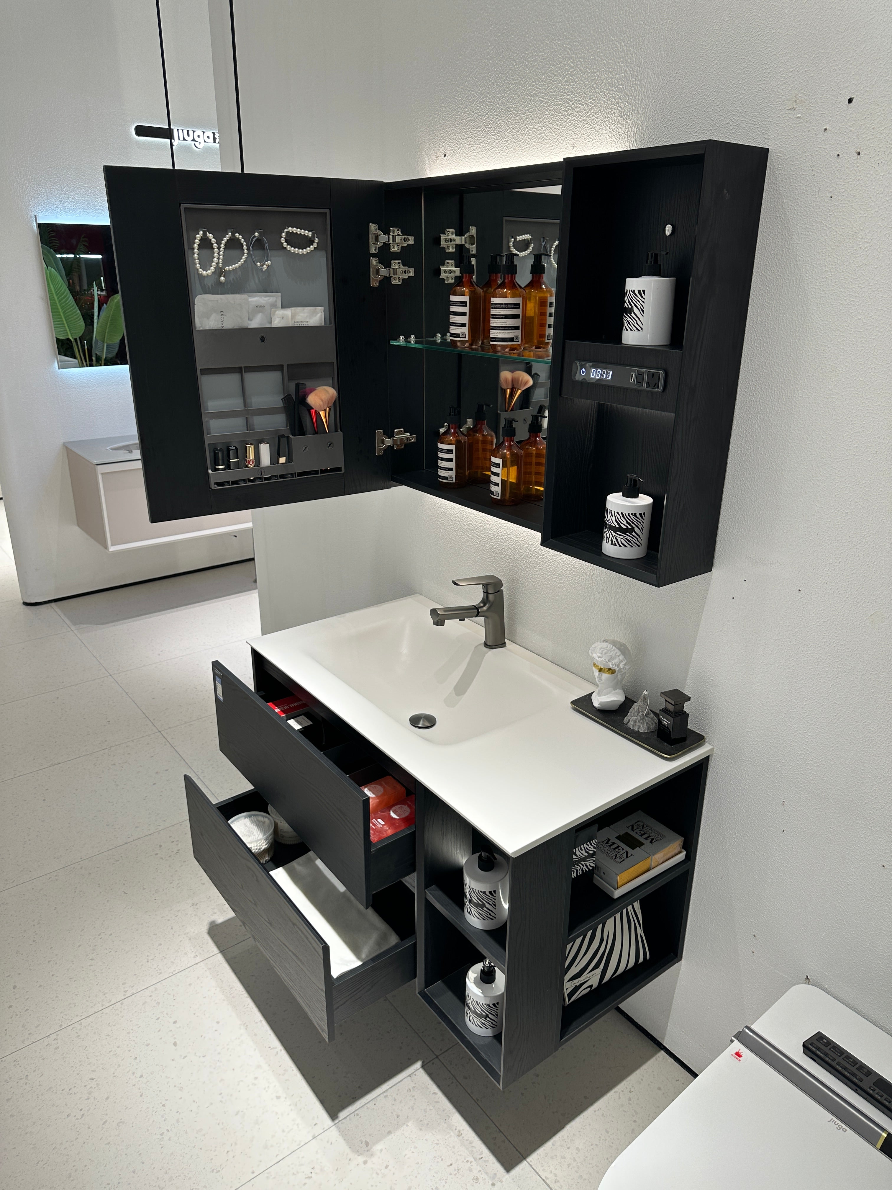 A621 Vanity in Black Veined Wood