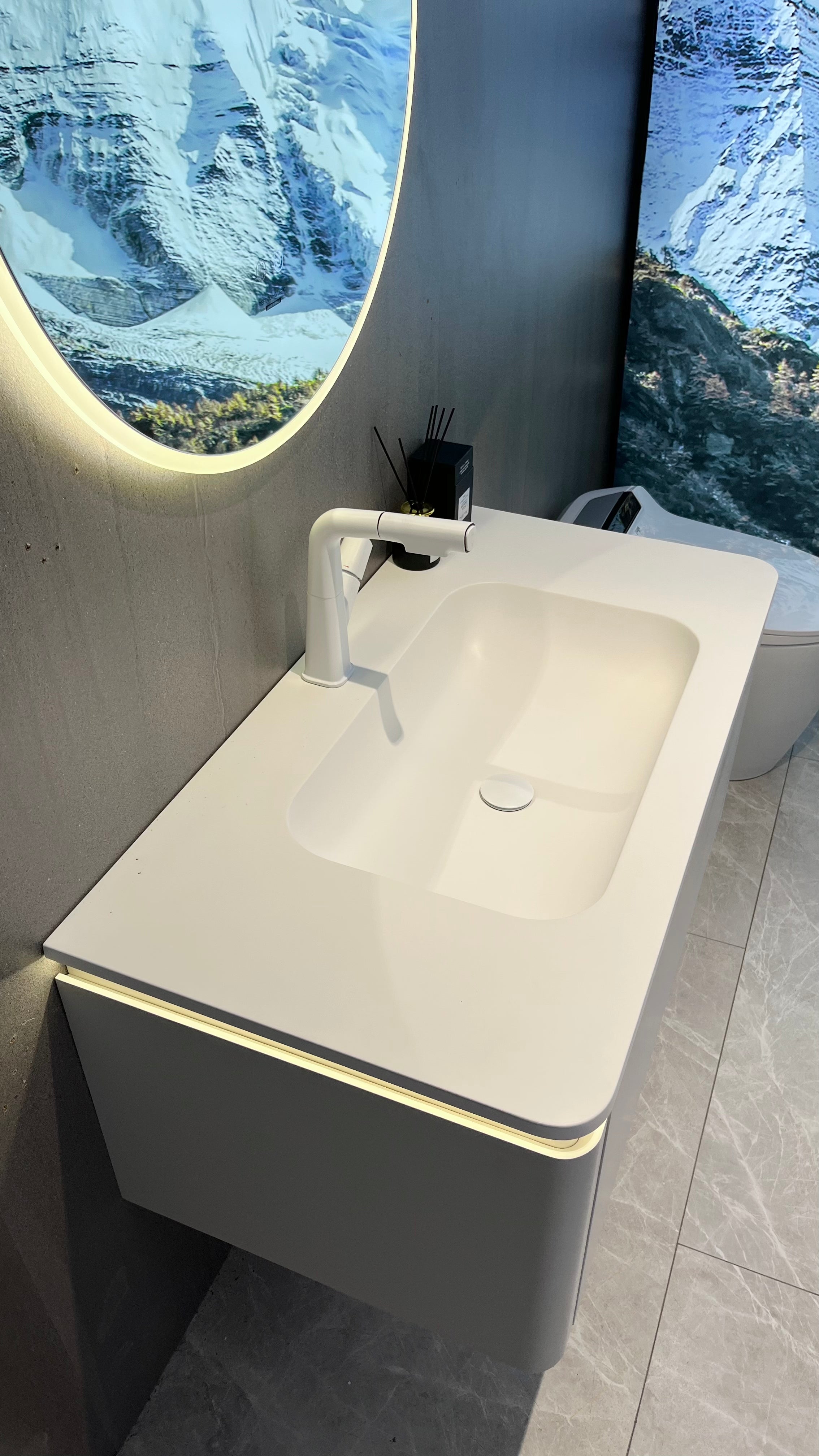 A111 Round Mirror Vanity in Coconut Cream White